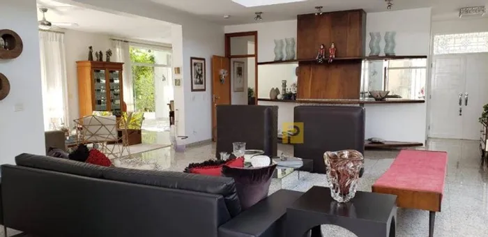 Casa com 5 dormitórios à venda, 550 m² por R$ 2.350.000,00 - Parque Residencial Nardini - 