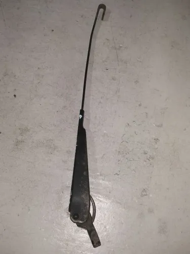  braço limpador traseiro  GM/astra 03