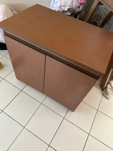 Móvel de quarto e prateleira