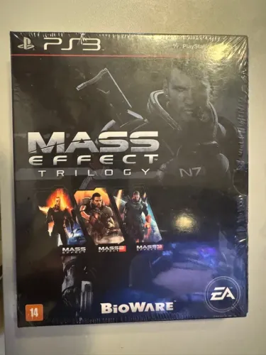 Vendo Mass Effect Trilogy Completa - PS3 - LACRADO E DE COLECIONADOR