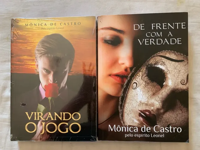 2 livros da autora Mônica de Castro - romance espírita e novos