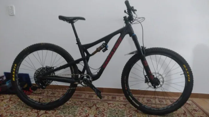 Mountain bike Santa Cruz carbono