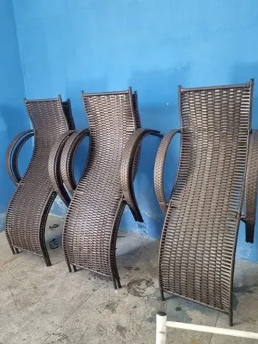 CADEIRA DE PISCINA FIXA