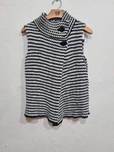 Colete  lã marca Collins tam m semi novo 