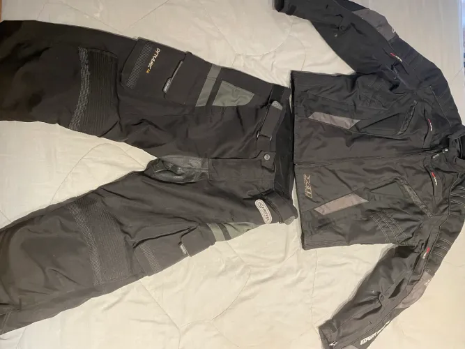 TRAJE COMPLETO MOTOCICLISTA