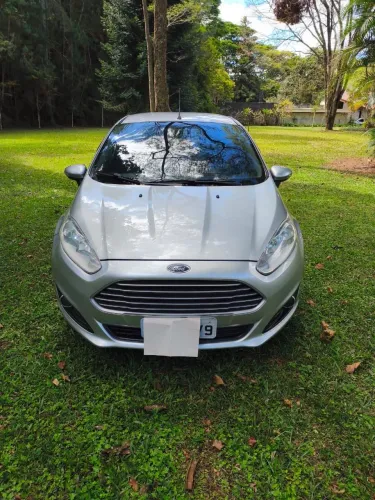 Ford Fiesta 1.6 16V Flex Mec. 5P 2015