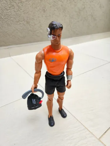 Max Steel em ótimo estado