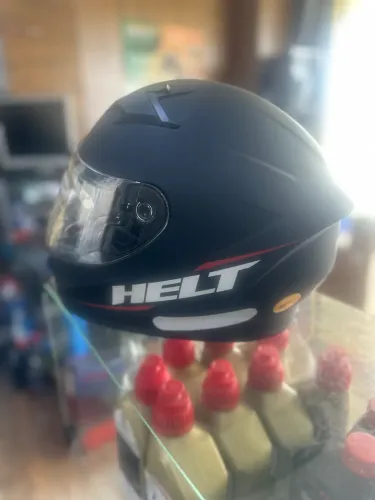 Capacete Helt preto fosco novo na caixa 