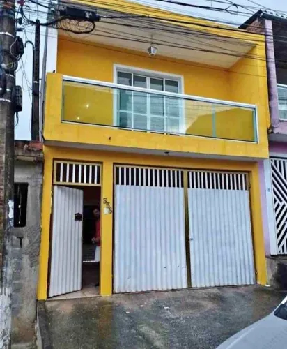 CASA ÓTIMA A VENDA PARCELADA