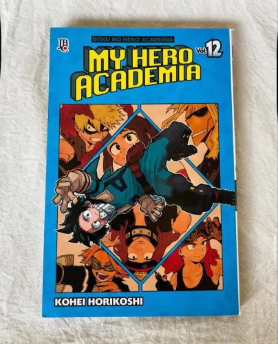 Vendo mangá do my hero academia (leia a descrição)