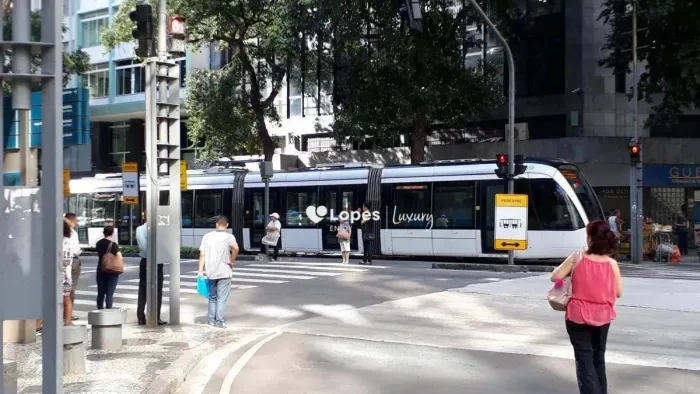 Sala à venda, 130 m² por R$ 240.000,00 - Centro - Rio de Janeiro/RJ