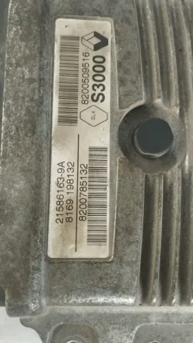 Centralina Renault megane S3000