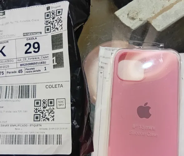 Capa IPhone 13 mini + Película Hydrogel