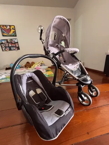 Carrinho compacto de bebê kiddo+bebe conforto 