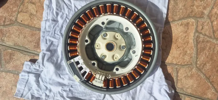 motor/Estator de lava e seca LG 