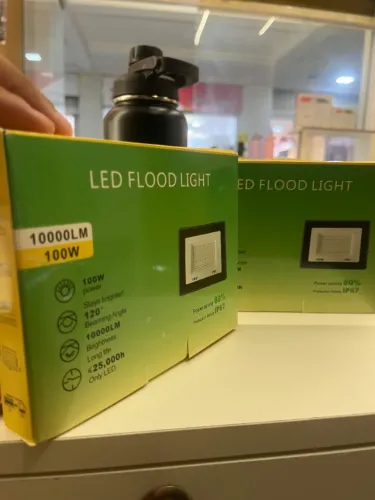 REFLETOR DE LED 100W
