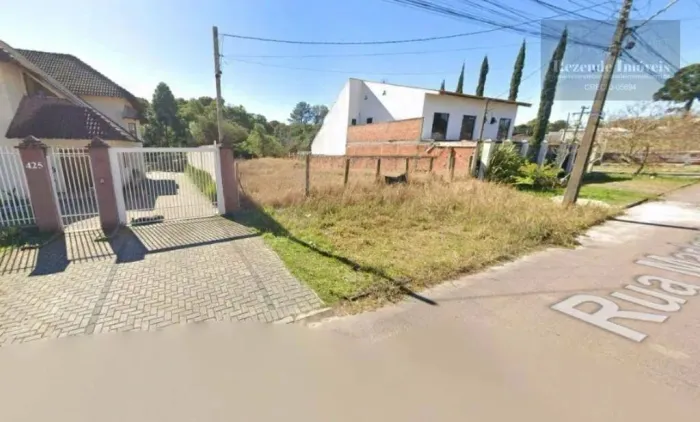 Terreno a venda em Santa Felicidade