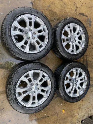 Rodas aro 18 Renegade,compass,commander e Fiat toro + pneus Pirelli 