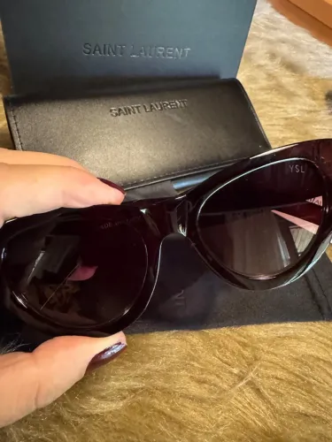 Óculos de sol YSL