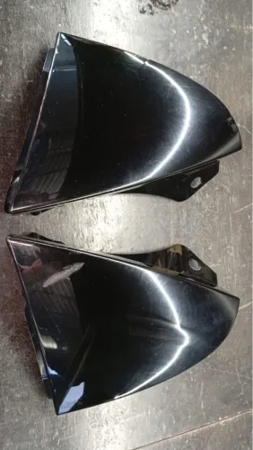 Acabamento Superior Da Lanterna Fiat Mobi Original 
