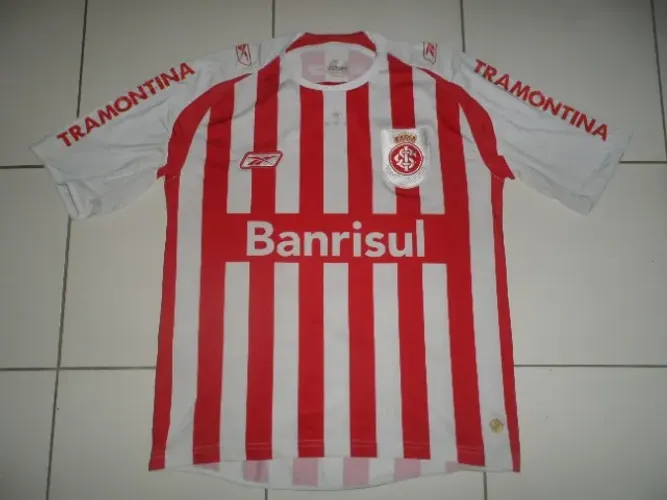 Camisa Internacional 2008 Reebok 99 anos tamanho G