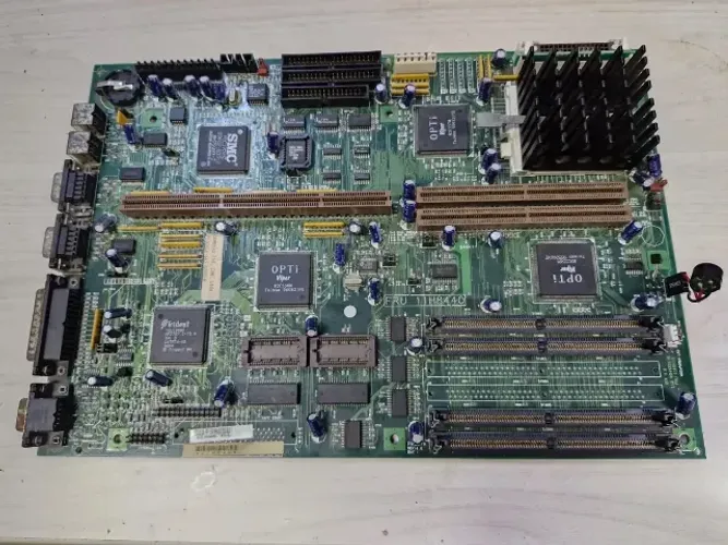 Placa-mãe Ibm Aptiva K45 Com Defeito 11h8440 No Estado - Verde (Usado)