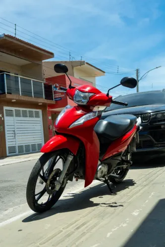 Moto Biz 125 (Única dona) 