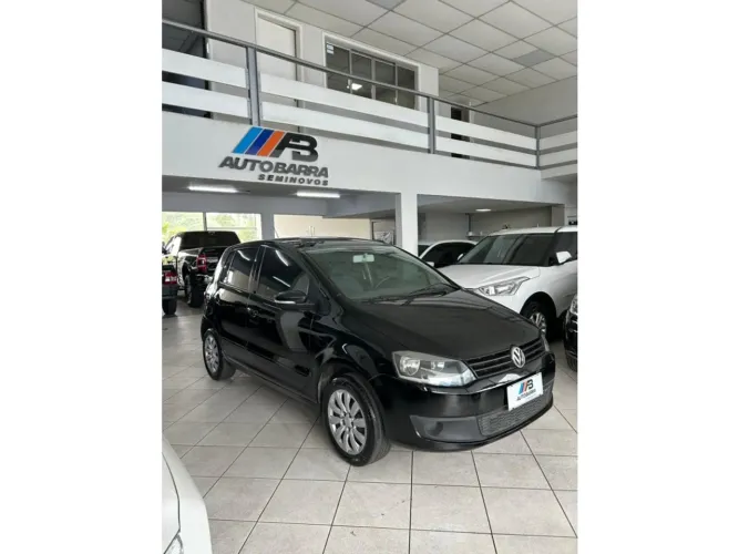Volkswagen Fox 1.0 MI Total Flex 8V 5P 2011