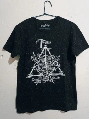 Camiseta Harry Potter - As Relíquias da Morte