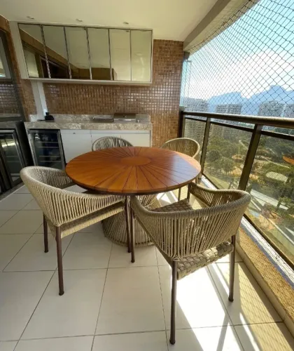 Mesa para varanda área externa