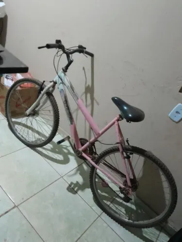 Bike rosa bicicleta 18 marchas aro 26 