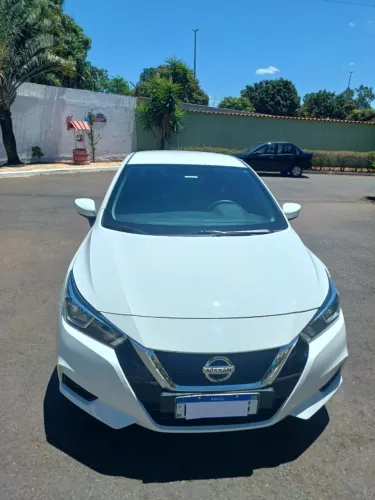 Nissan Versa Sense 1.6 16V Flex AUT 2022