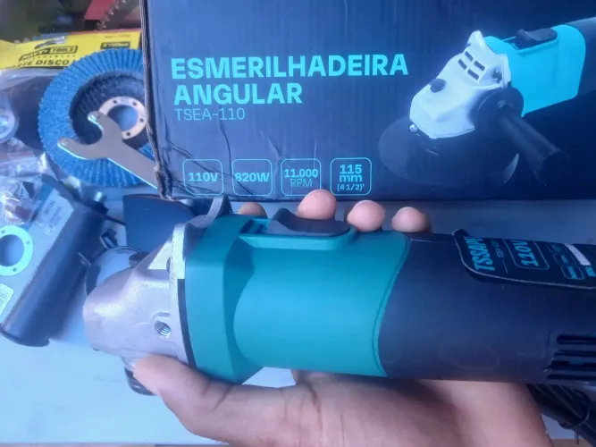 Esmerilhadeira 820w nova I Duque de Caxias