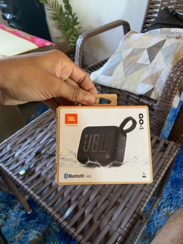 Caixa jBL