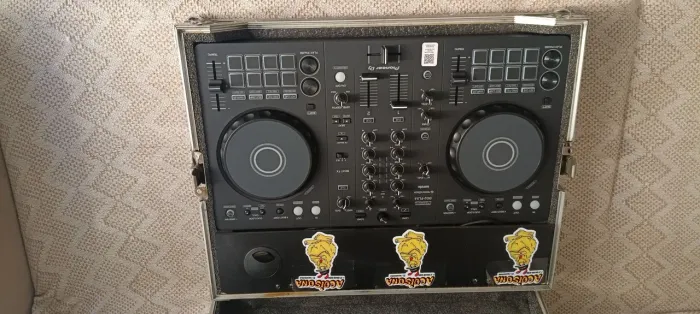 Controladora Pioneer Flx4 Semi Nova + Case da Som Case