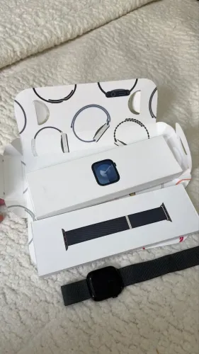 Apple Watch Series 9 GPS 45mm