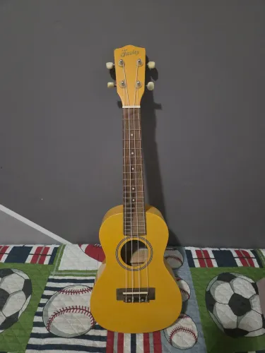Ukulele fazley k23y europeu