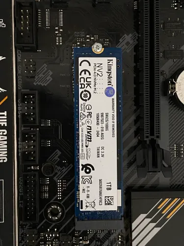 SSD Kingston NV2, 1TB, M.2 NVMe, 2280, Leitura 3500MBs e Gravação 2100MBs, SNV2S/1000G