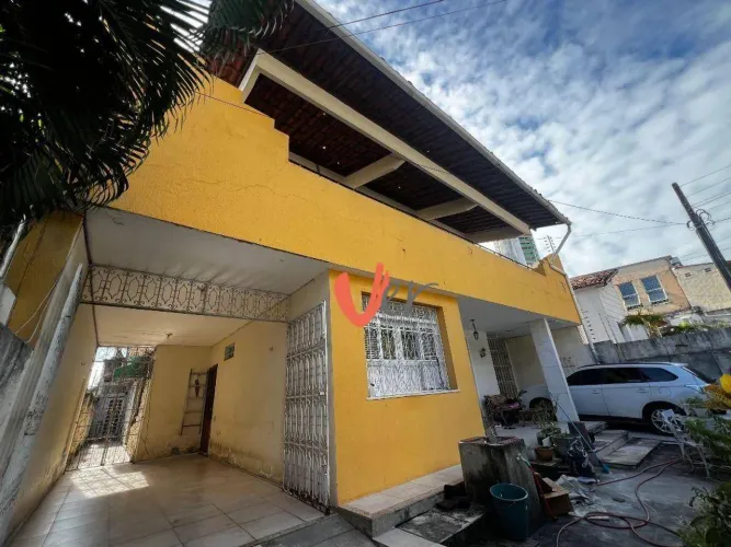 Casa com 5 dormitórios à venda, 792 m² por R$ 1.600.000,00 - Fátima - Fortaleza/CE