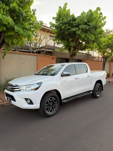 Toyota Hilux CD SRV 4X4 2.8 TDI Diesel Aut. 2018