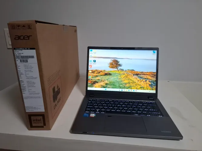 Vendo notebook Acer Travelmate mod.: n22024