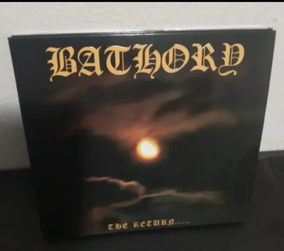 Cd Bathory - The Return... - Digipack - Nacional - Usado excelente estado