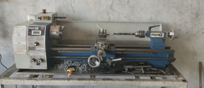 Torno de bancada FORTG006