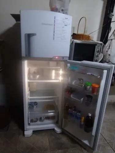 Geladeira Brastemp Frost Free 350L