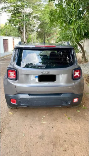 Jeep Renegade Sport 1.8 4X2 Flex 16V Mec. 2017