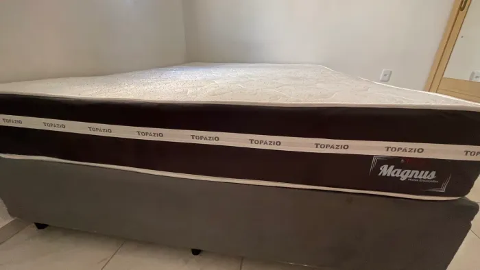 CAMA QUEEN