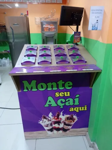 Balcão açaí completo