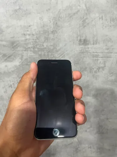 Vendo iPhone SE 2020