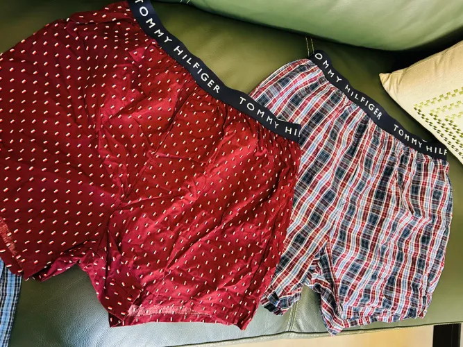 4 boxer TOMMYE HILFIGER original M (novo)