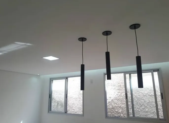 Pinturas gesso e rebaixamento